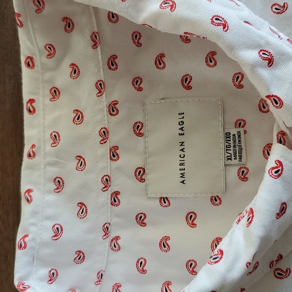 American Eagle Short-Sleeve Button-Down - Picture 3 of 4